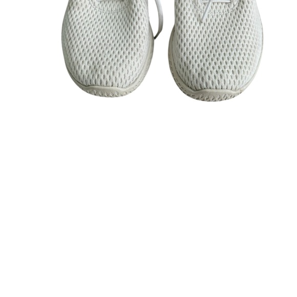 Adidas Pharrell × Tennis Hu 'Tactile Green' White Mesh Athletic Shoes 8 - Picture 2 of 8